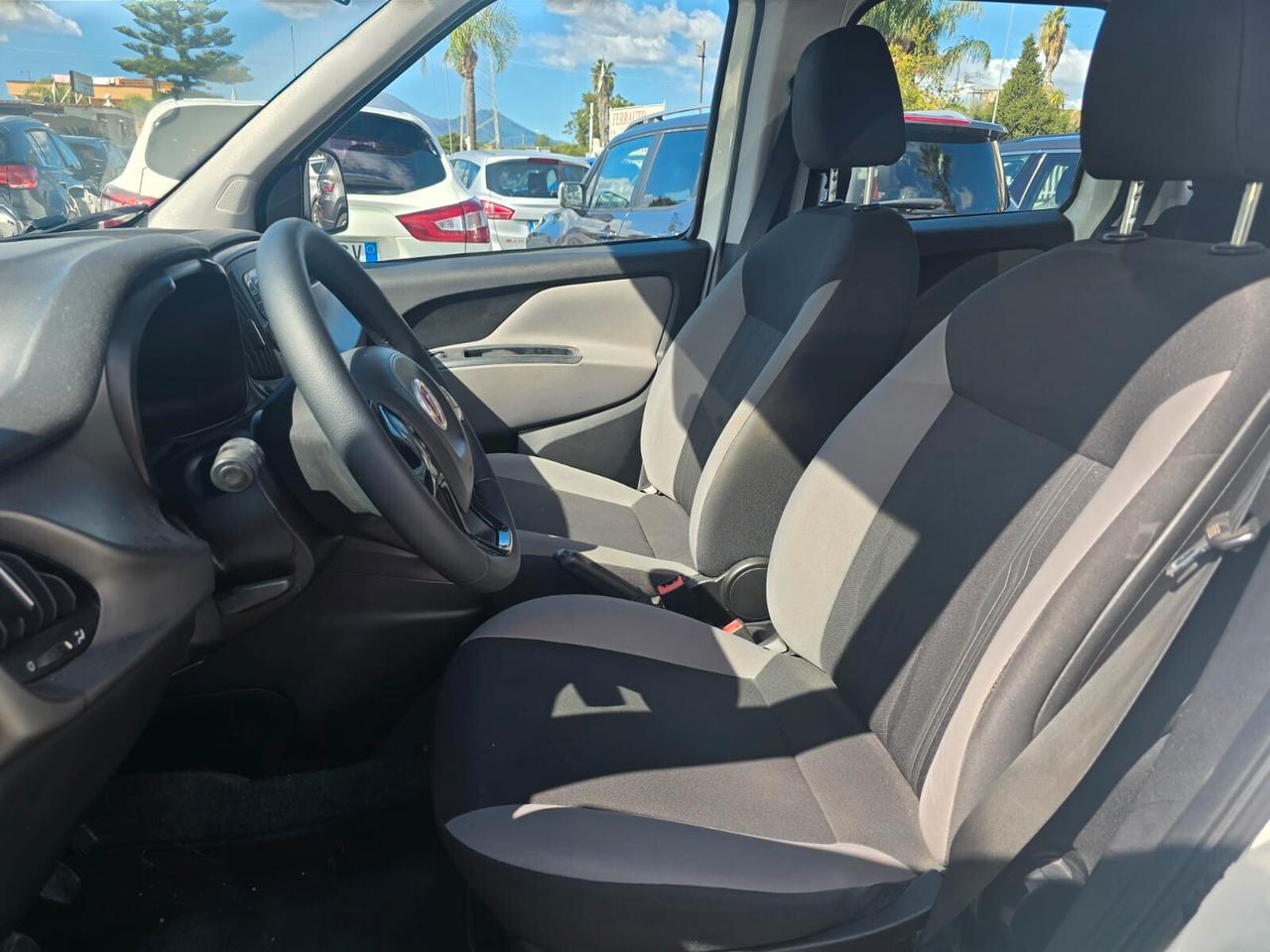 Fiat Doblo 1.6MJET COMI 5 POSTI GANCIO TRAINO