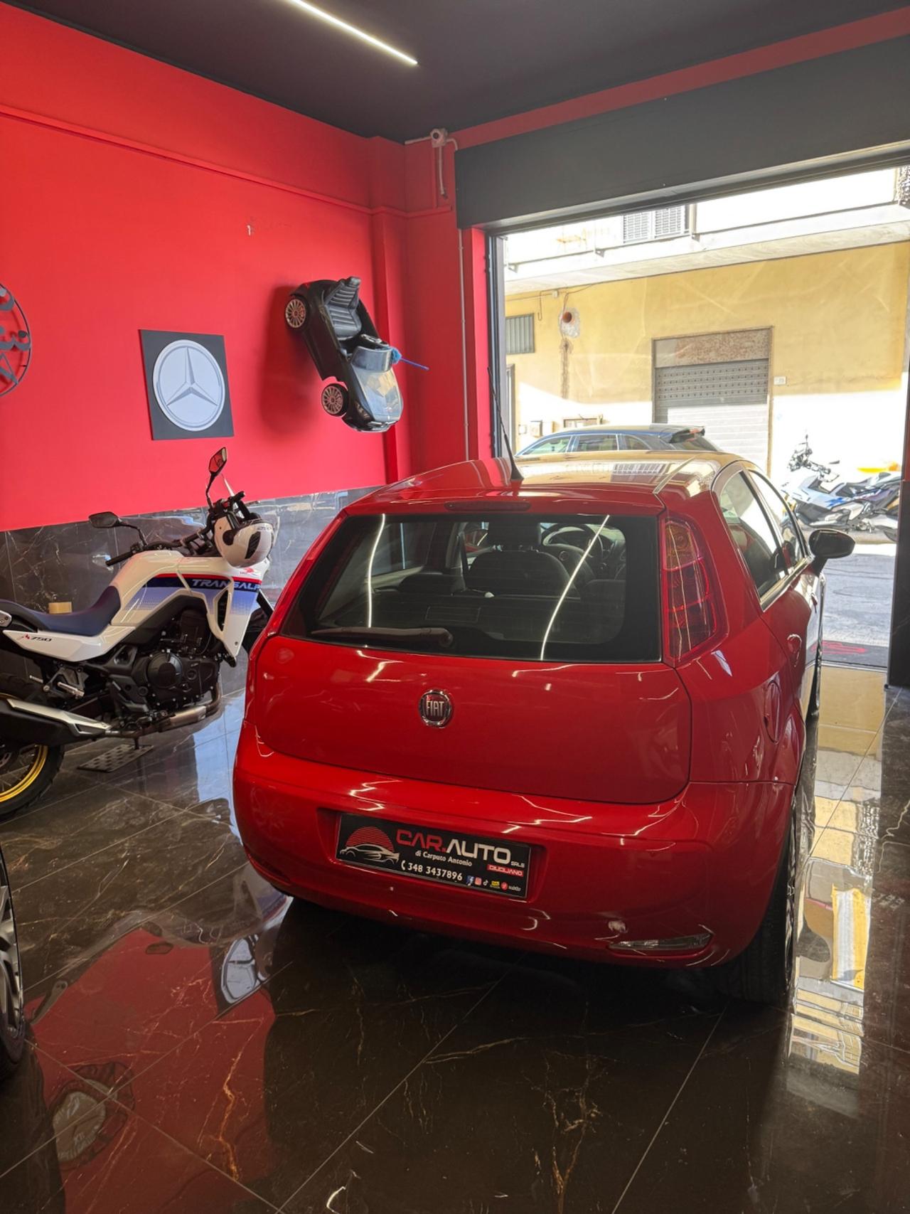 Fiat Punto 1.4 8V 5 porte Natural Power Lounge