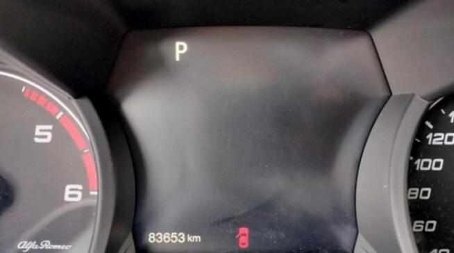 Alfa Romeo Stelvio 2.2 Turbodiesel 160 CV AT8 RWD