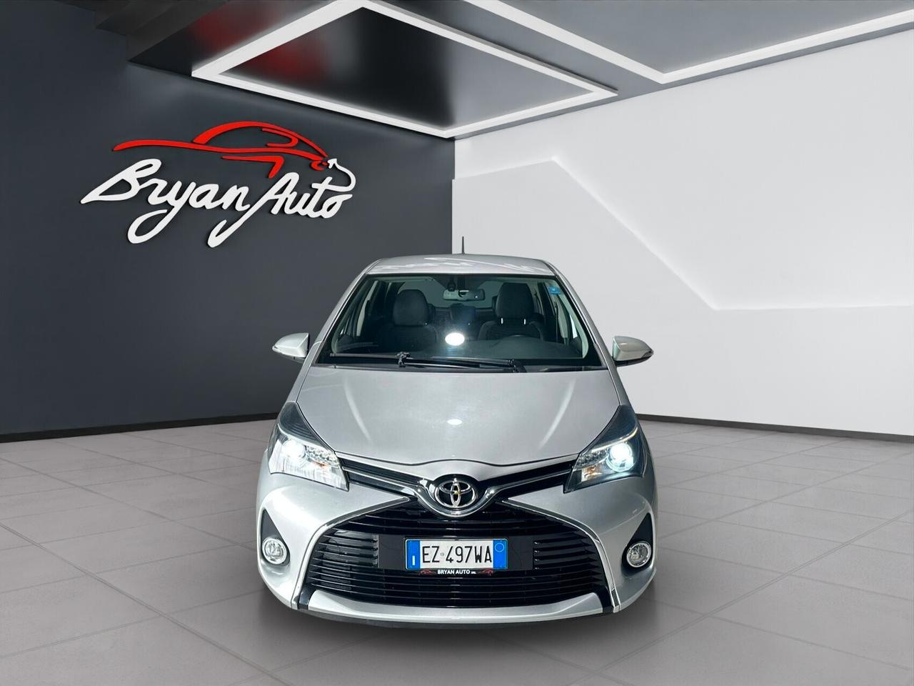 Toyota Yaris 1.0 5 porte Lounge