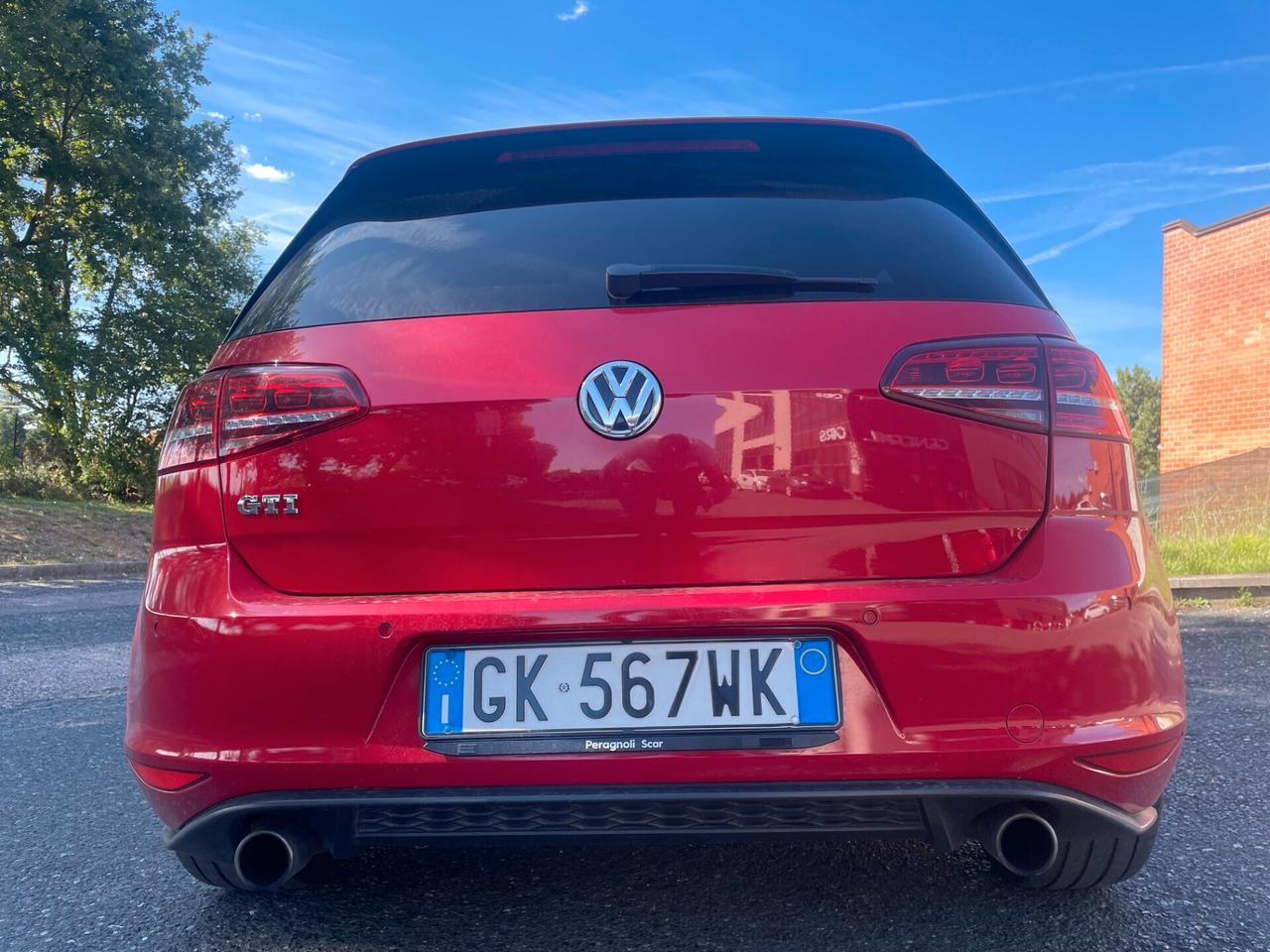 Volkswagen Golf GTI VII 5p 2.0 tsi 220CV