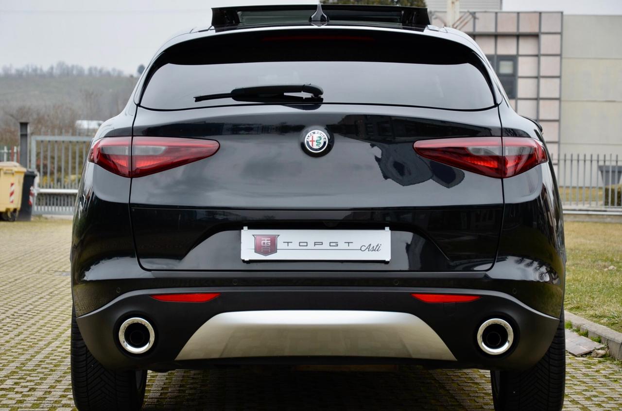 ALFA ROMEO STELVIO 2.2 T EXECUTIVE RWD 180cv AUTO, EURO 6B, TETTO, RETROCAMERA, 20", NAVI, PERMUTE