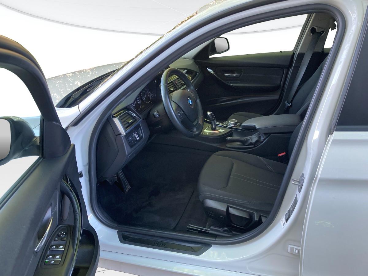 BMW 318d Touring Luxury auto