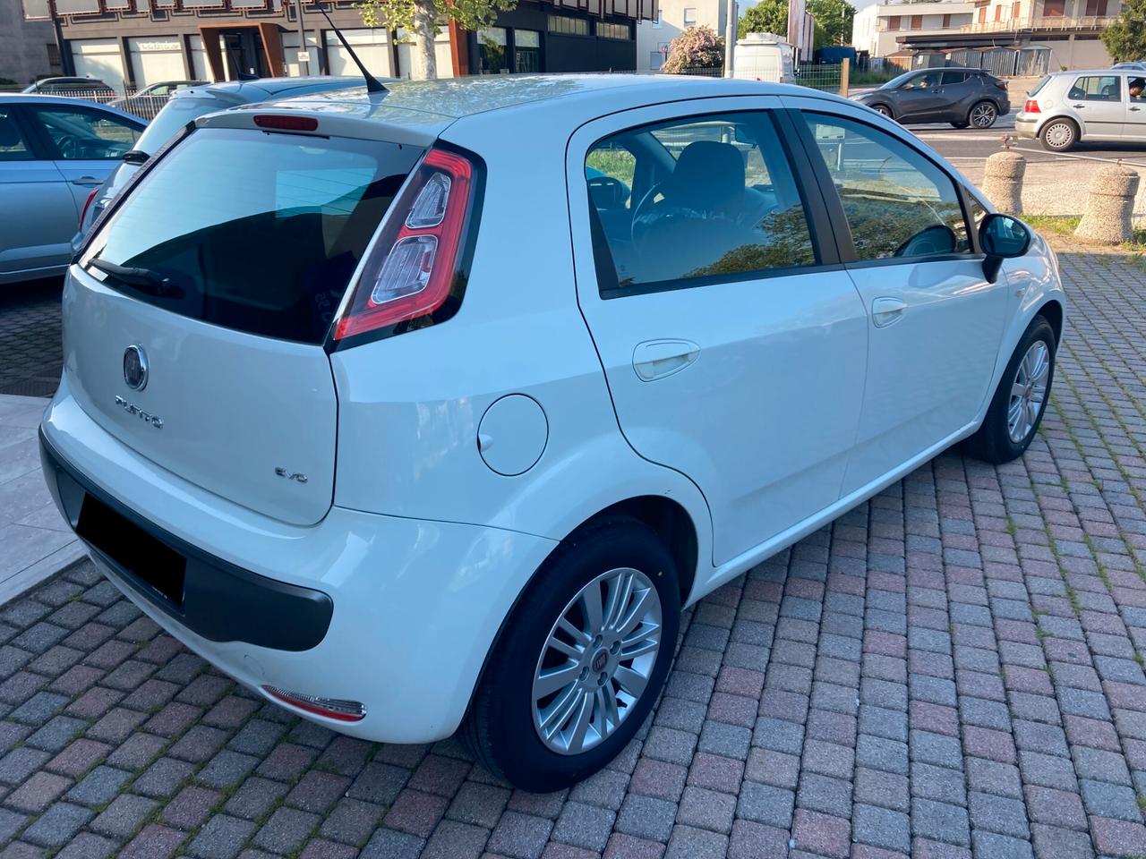 Fiat Punto Evo 5p 1.3 mjt Blue & Me NEOPATENTATI