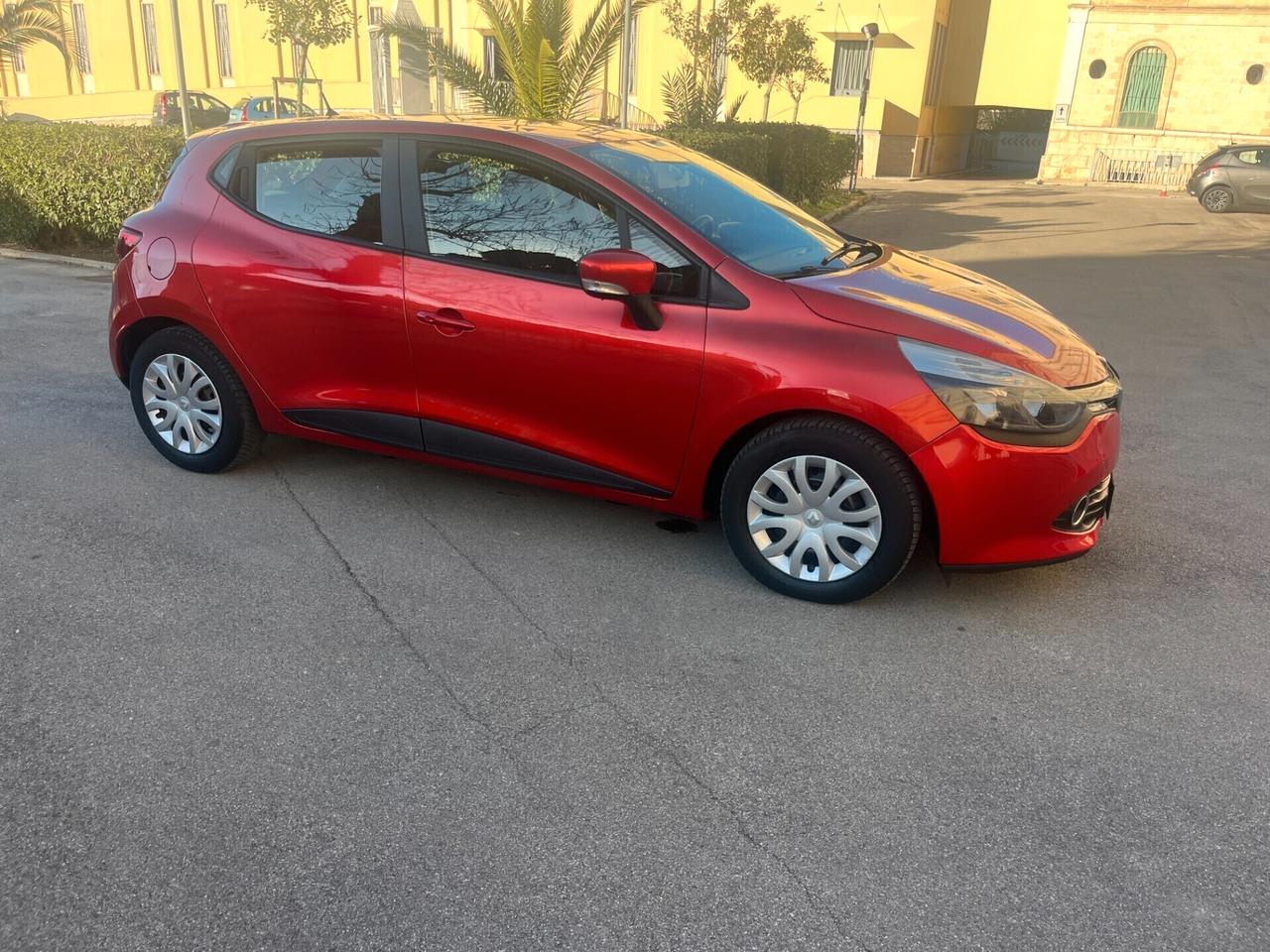 Renault Clio 1.5 dCi 8V 75CV 5 p. NeoPatentati