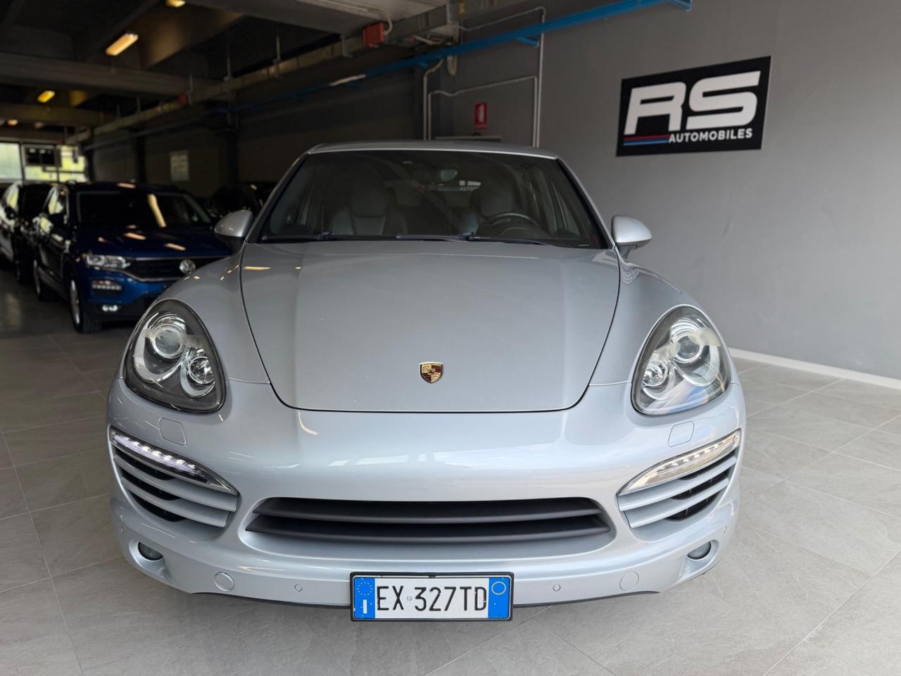 Porsche CAYENNE 3.0 V6 BOSE KMCERT UNICOPR