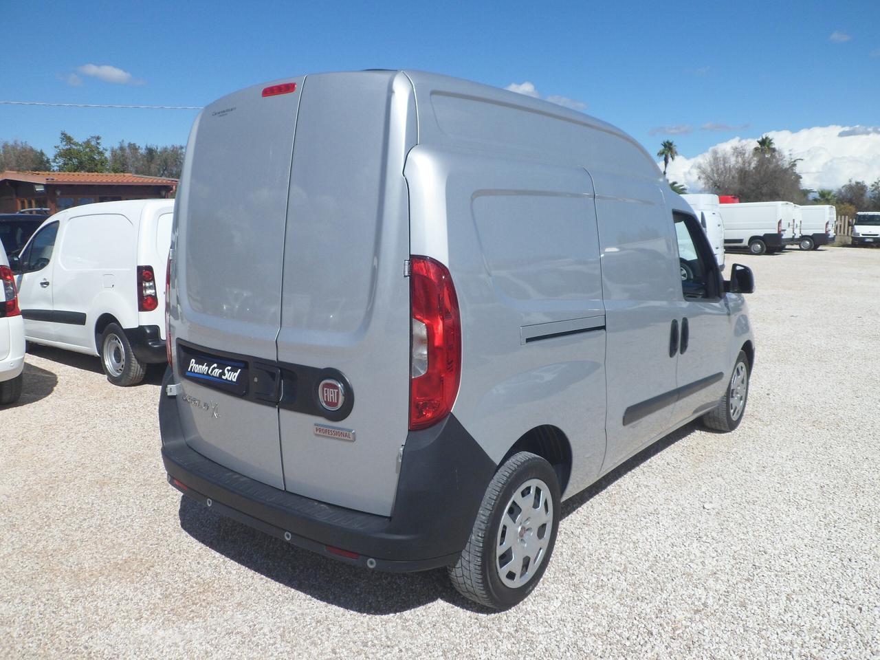 Fiat Doblo furgoni maxi xl