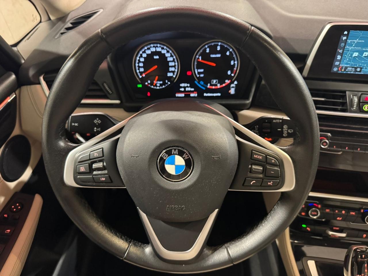 Bmw 2er Active Tourer 218d Active Tourer Luxury