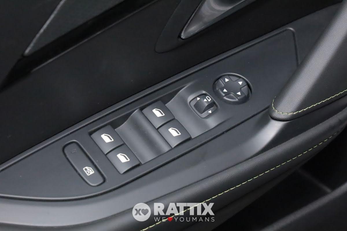 Peugeot 208 1.2 Puretech 100CV GT