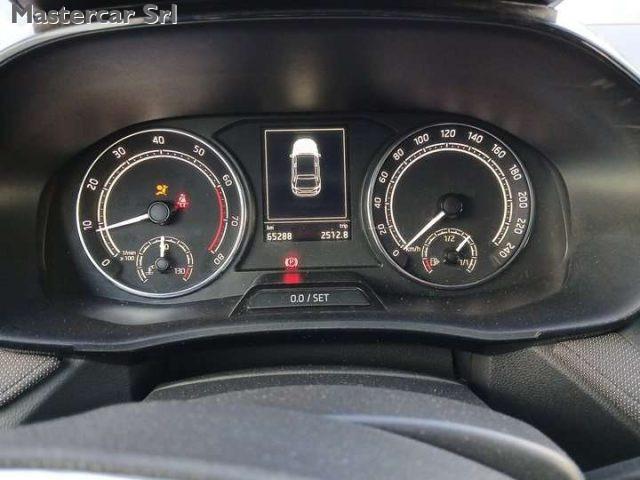 SKODA Fabia NEOPATENTATI 2022 1.0 mpi evo Ambition TG: GM101VP