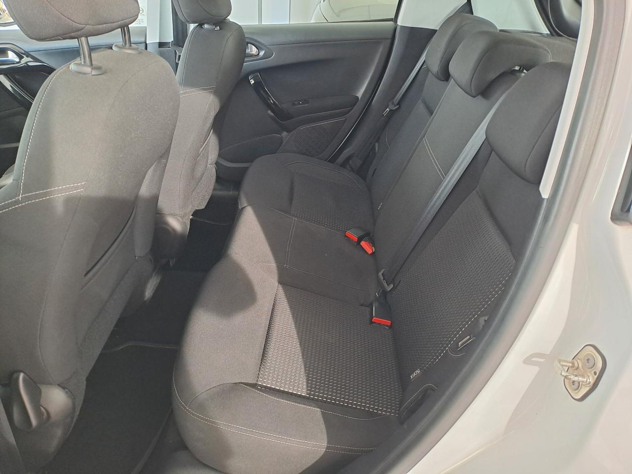 Peugeot 208 1.6 BlueHDi 75 5 porte Allure 2017