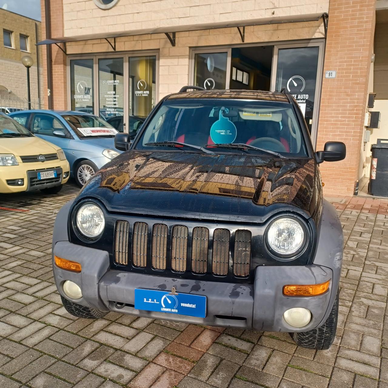 4X4 CHEROKEE 2.8 TURBINA E CATENA NUOVI