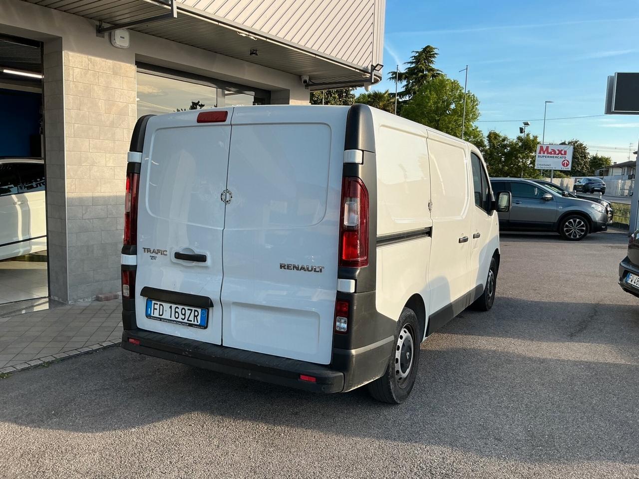 Renault Trafic T29 1.6 Diesel Neopatentati 3 posti