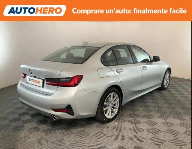 BMW 330 e Business Advantage