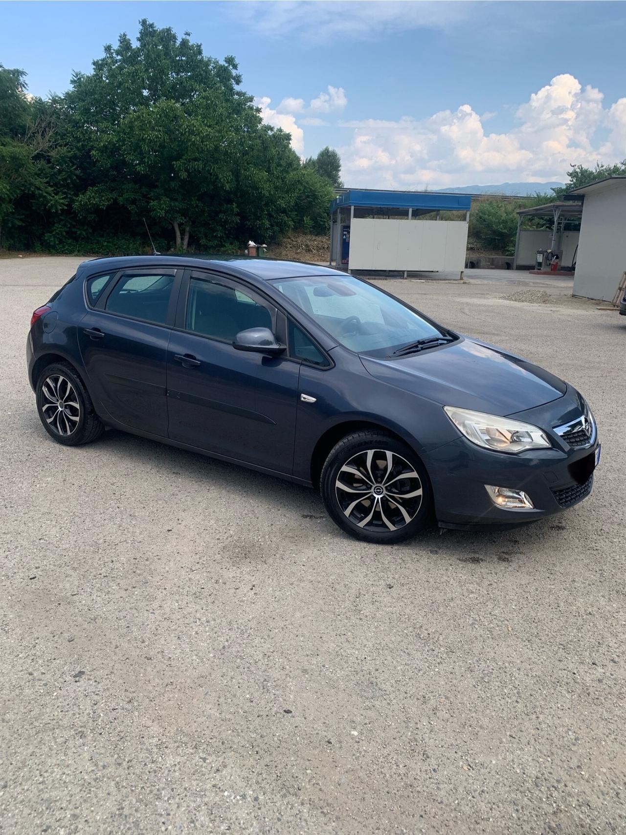 Opel Astra 1.7 CDTI 110CV 5P Cosmo 150000KM