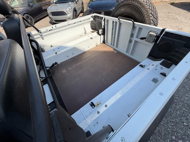 LAND ROVER Defender 90 2.2 TD4 N1 AUTOCARRO