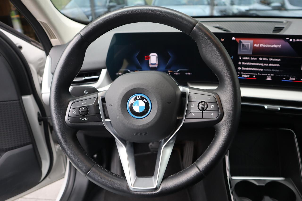 iX1 30 xDrive 313 CV - Camera - Navi - Pompa di calore