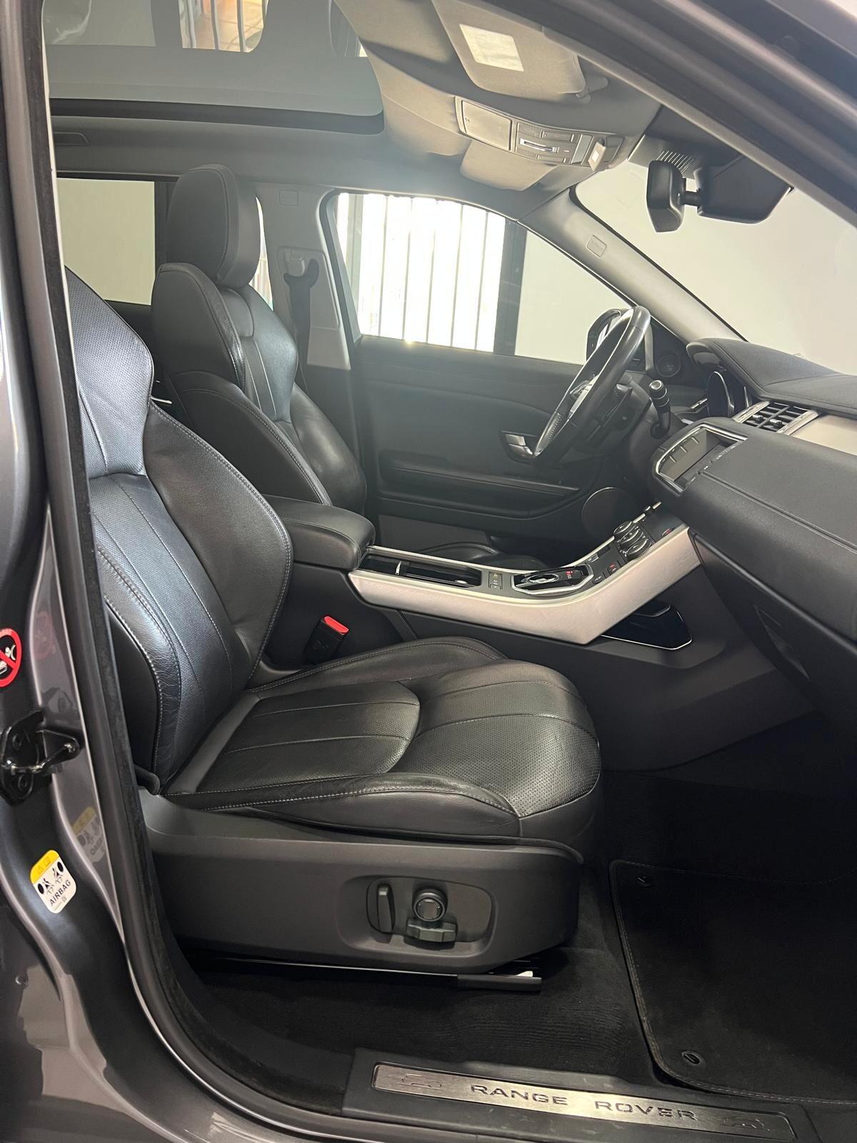 Land Rover Range Evoque 2.0 TD4 180 CV 5p. Autobiography