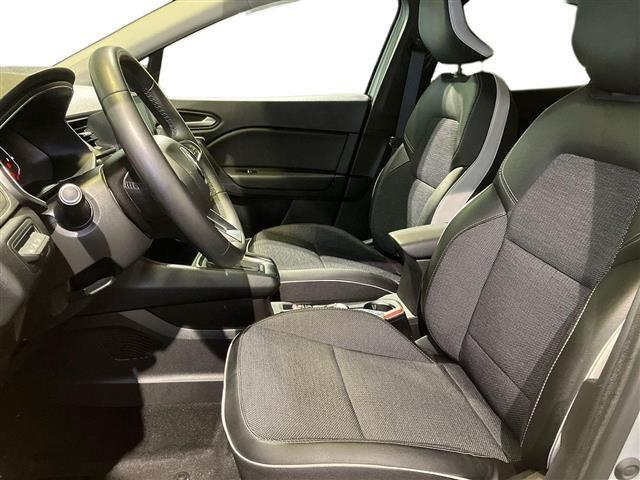 RENAULT Captur 1.6 E-Tech hybrid Intens 145cv auto