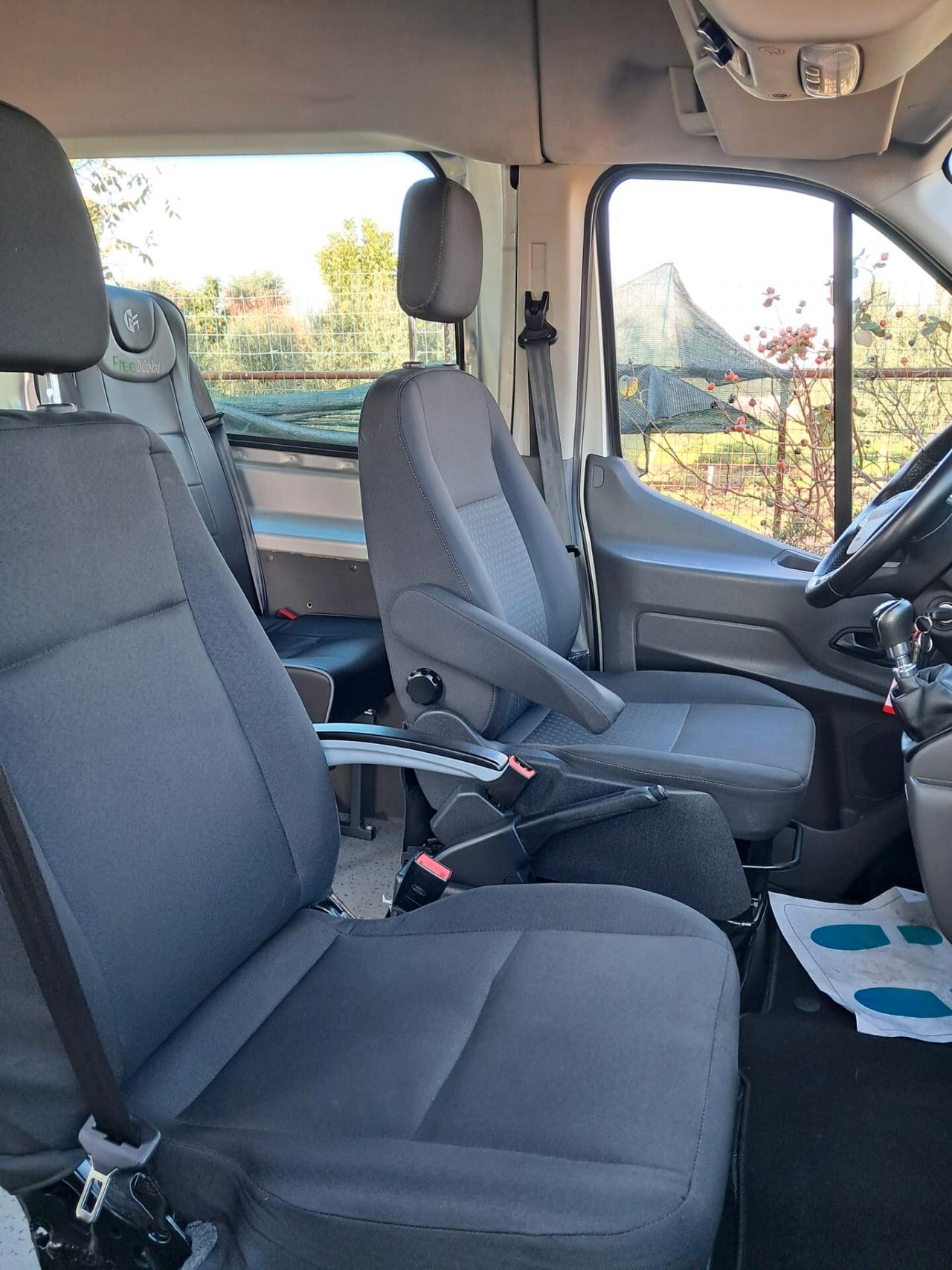 Ford Transit 2.0TDCi 130CV 9 posti TRASPORTO DISABILI