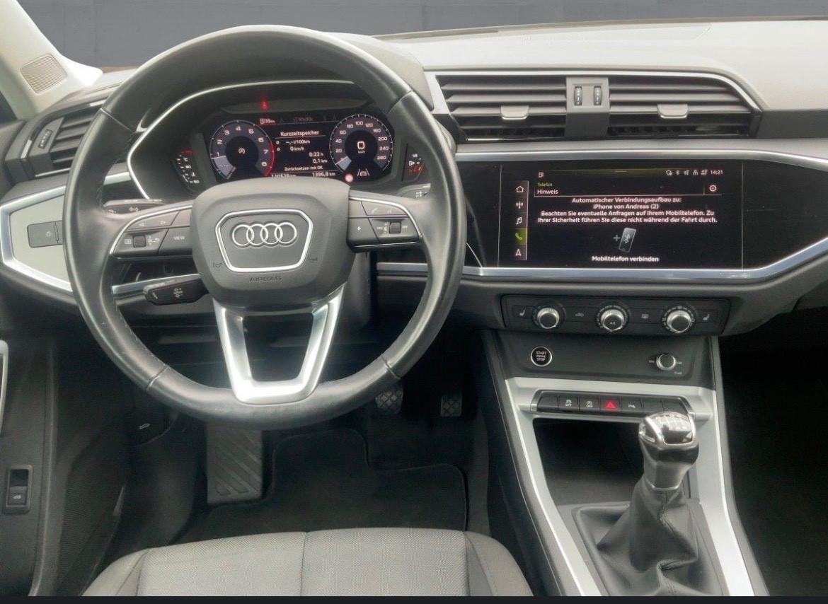 Audi Q3 35 TFSI Business Advanced 2021