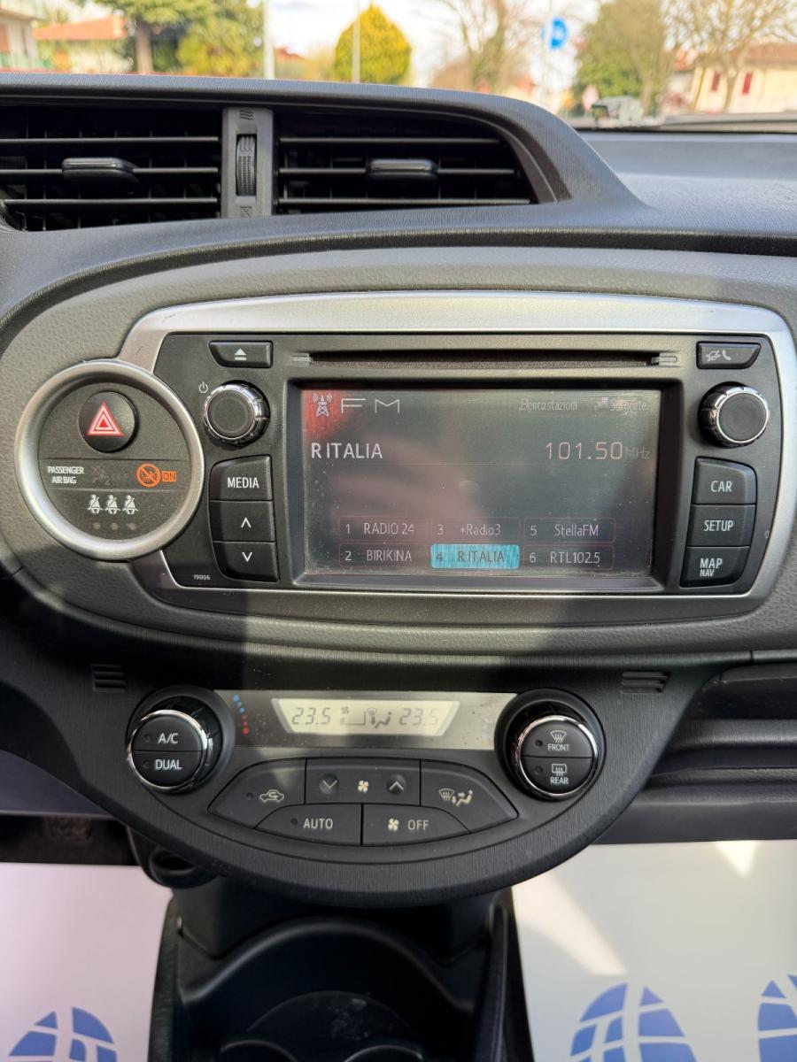 TOYOTA - Yaris - 1.3 5p. Lounge