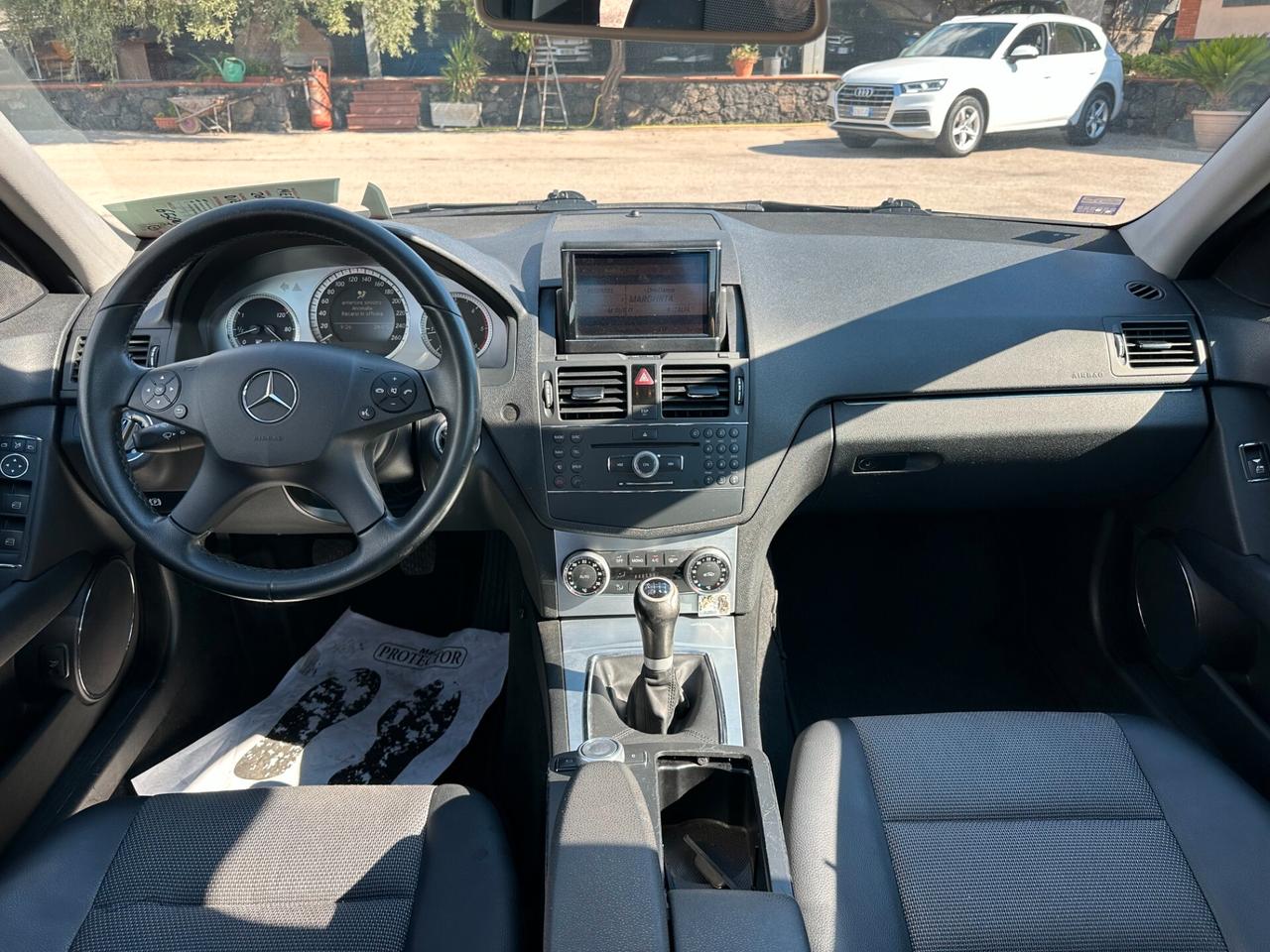Mercedes-benz C 200 CDI BlueEFFICIENCY Avantgarde