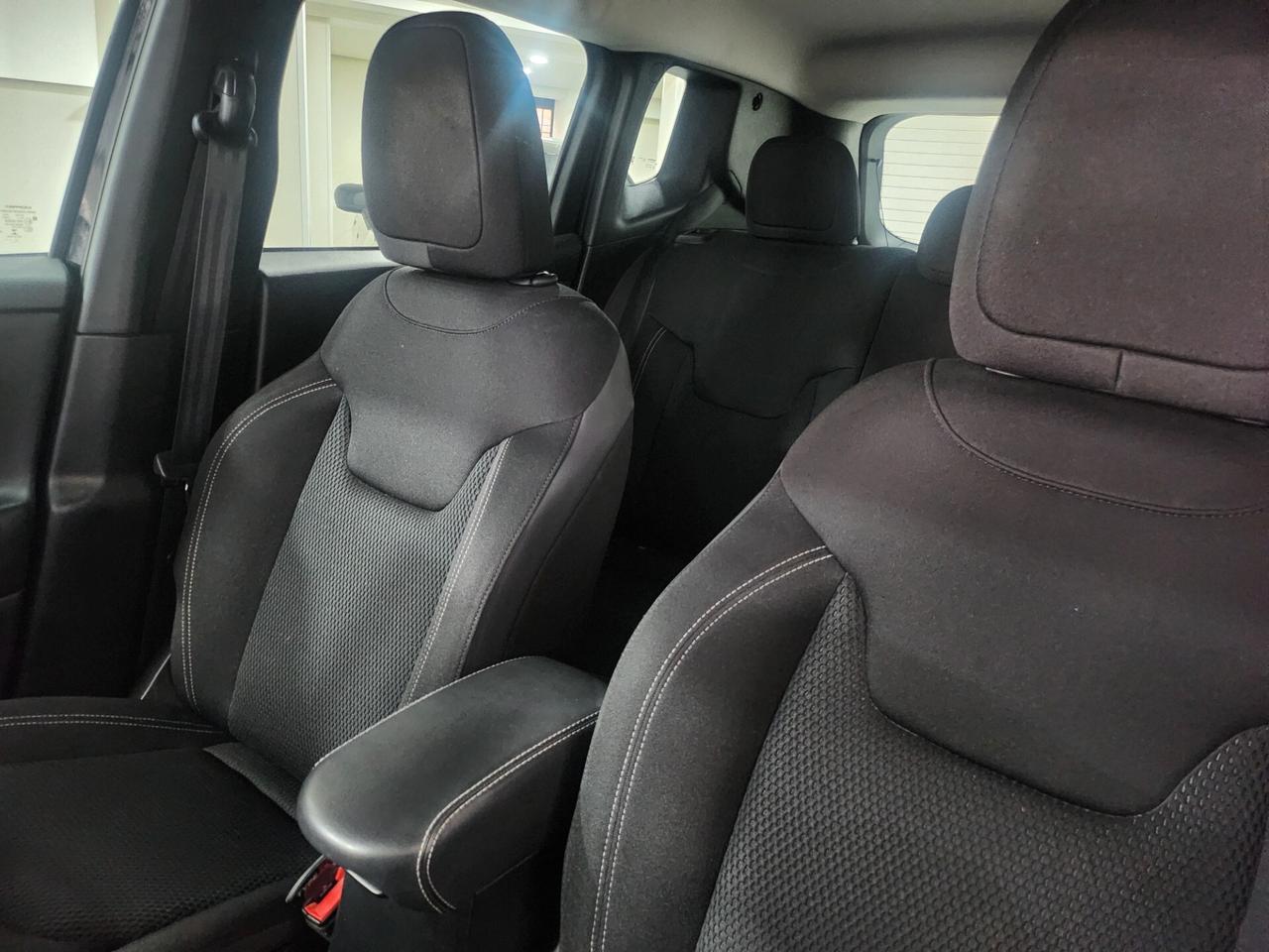 Jeep Renegade 1.3 T4 DDCT Limited