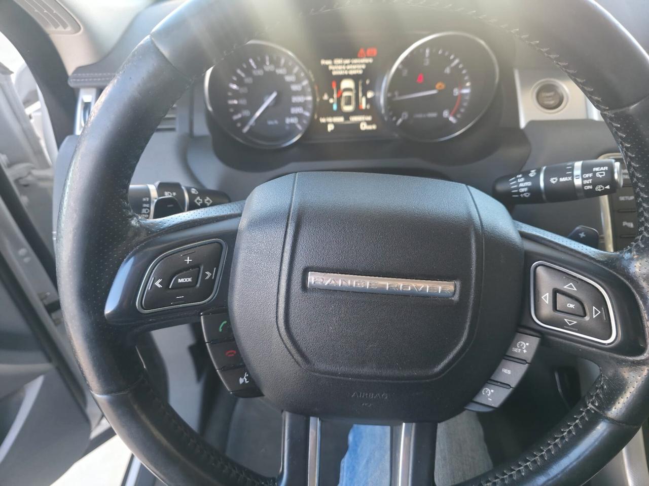 Land Rover Range Evoque 2.2 TD4 5p. Prestige