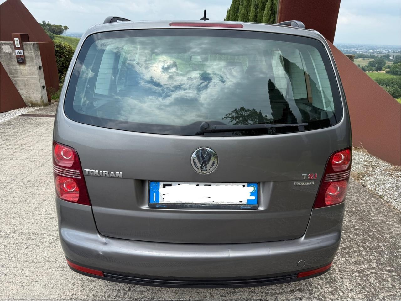 Volkswagen Touran 1.4 TSI DSG Highline EcoFuel