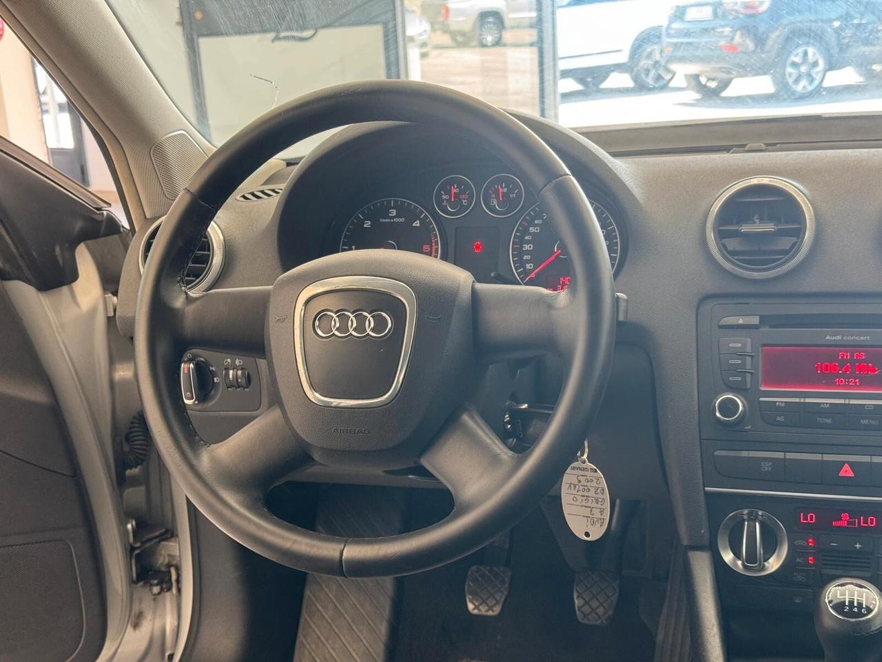 Audi A3 2.0 TDI 140cv a soli 2.999