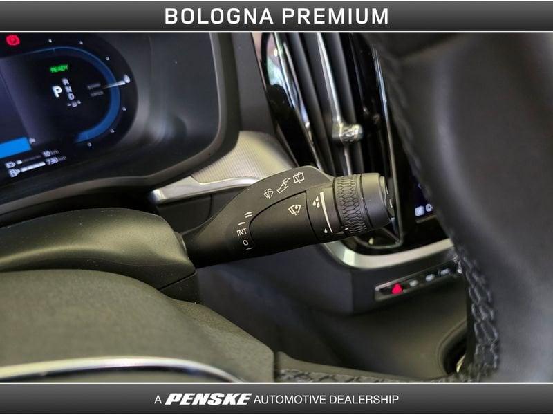 Volvo V60 V60 T6 Plug-in Hybrid AWD automatico Plus Dark