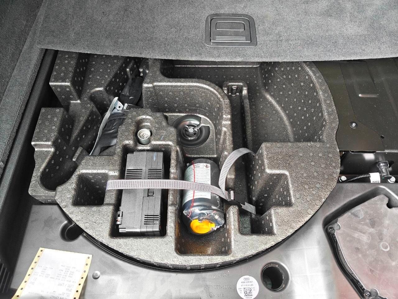 AUDI Q8 Q8 50 TDI 286 CV quattro tiptronic Sport