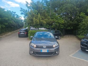 Volkswagen Golf 1.6 TDI DPF DSG 5p. Highline