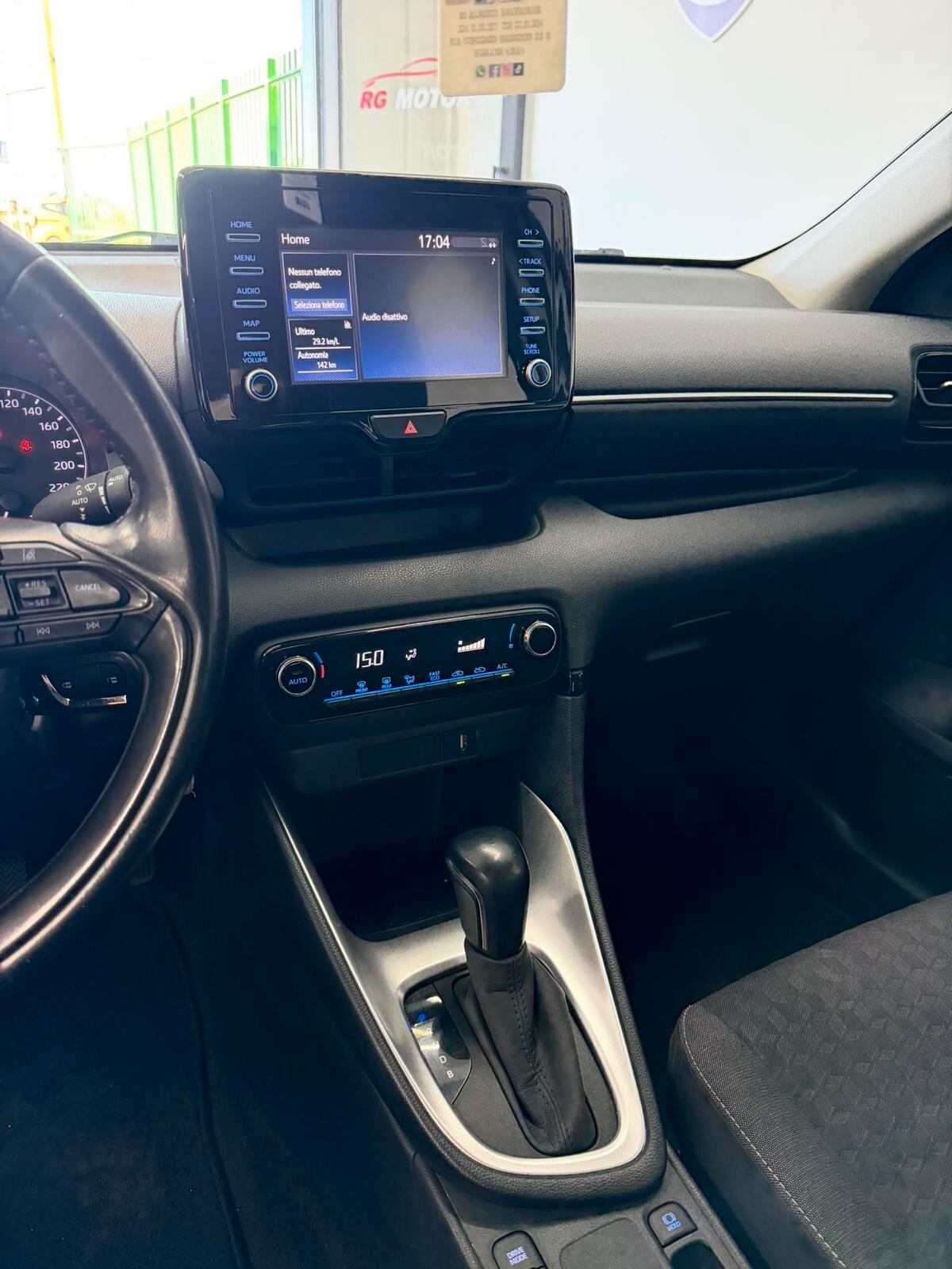 Toyota Yaris HYBRID