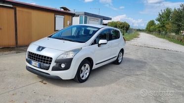 Peugeot 3008 1.6 HDi 110CV cambio robotizzato Premium