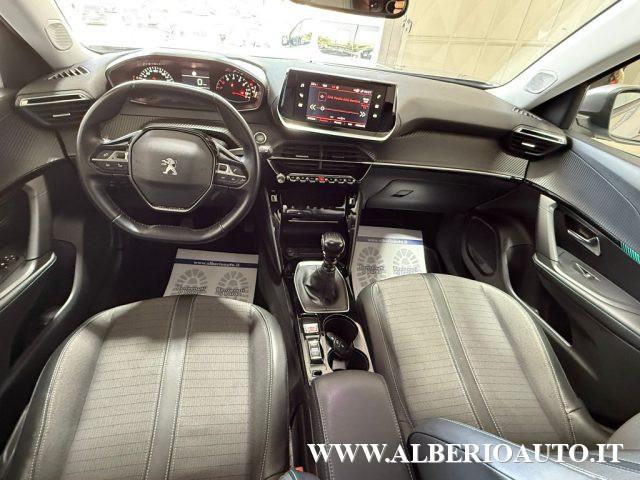PEUGEOT 2008 BlueHDi 110 S&S Allure