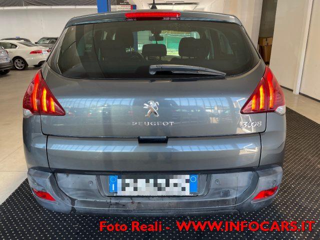 PEUGEOT 3008 1.6 HDi 115CV Active