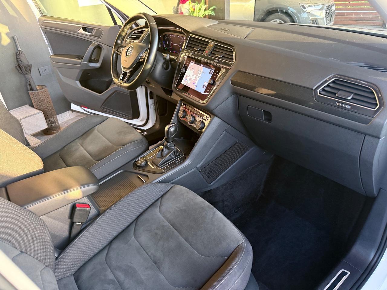 Volkswagen Tiguan Allspace 2.0 BiTDI SCR DSG 4MOT. Advanced R-Line BMT