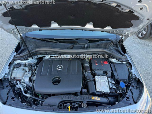MERCEDES-BENZ B 180 d Automatic Premium