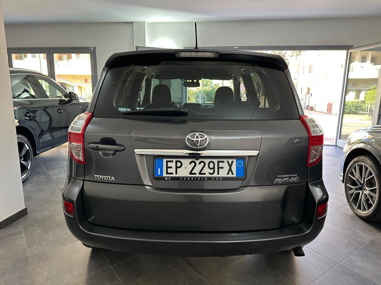 Toyota RAV 4 RAV4 Crossover 2.2 D-4D 150 CV Lounge