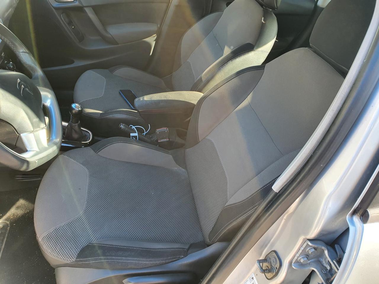 Citroen C3 BlueHDi 1.4hdi 75cv full