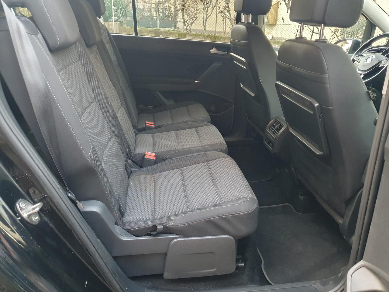 Volkswagen Touran 7posti 1.6 tdi 115cv executive euro 6b