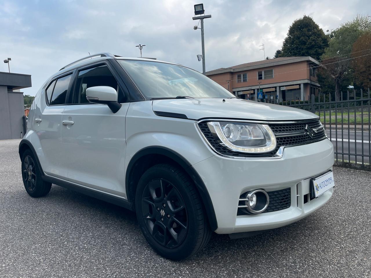 Suzuki Ignis 1.2 Dualjet iTop AGS