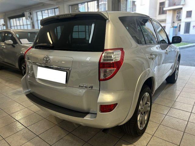 TOYOTA RAV 4 RAV4 Crossover 2.2 D-Cat A/T 150 CV Luxury