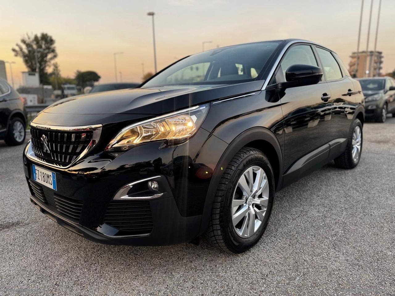 PEUGEOT 3008 BlueHDi 130 S&S Crossway
