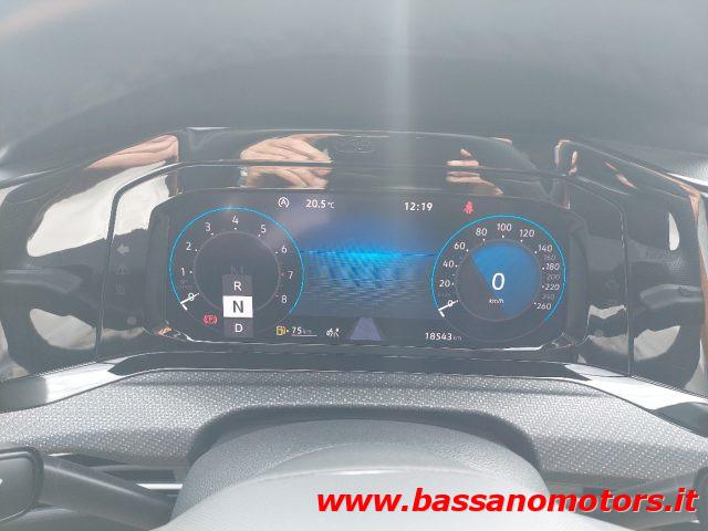 VOLKSWAGEN Golf 1.5 eTSI 150 CV EVO ACT DSG R-Line