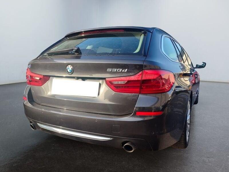 BMW Serie 5 530d xDrive 249CV Touring Luxury