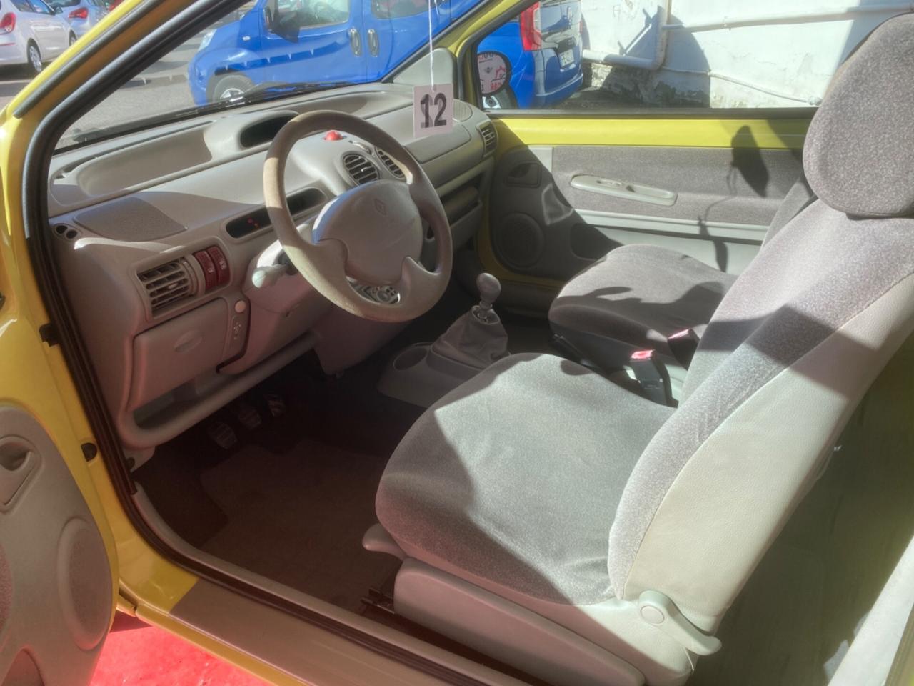 Renault Twingo 1.2i 16V cat Initiale