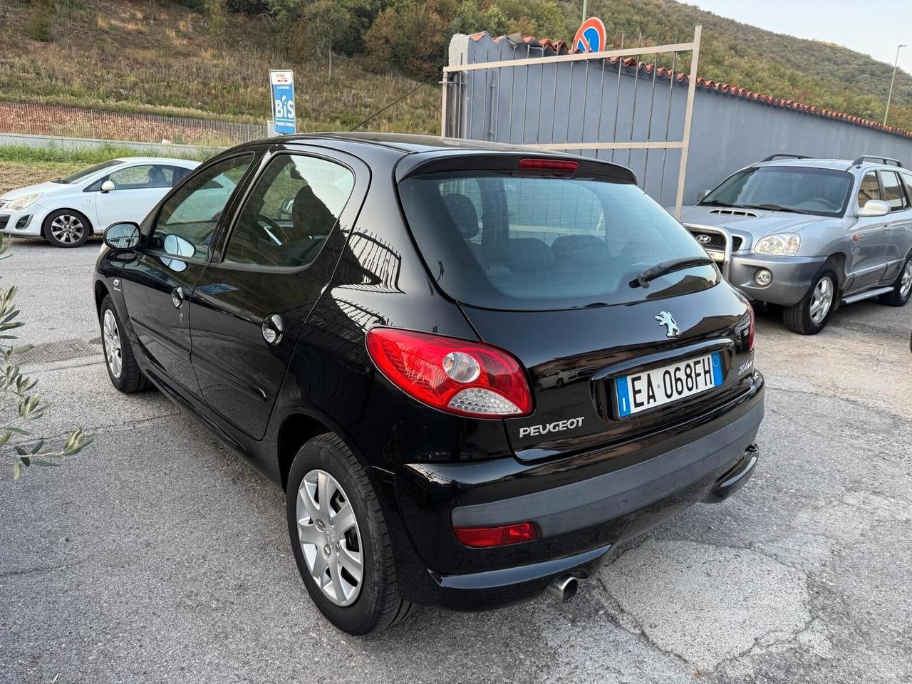 Peugeot 206 Plus 1.1 5p. Trendy pochi km